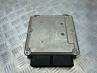 Блок керування двигуном 06L907309B Audi A6