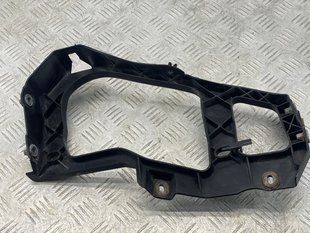 Кронштейн / Крепление фары 7P6806509 Volkswagen Touareg