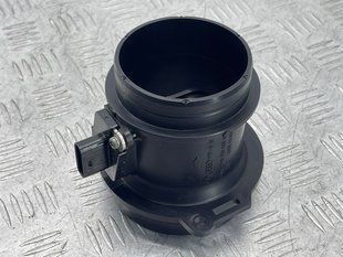 Датчик масового потоку повітря (MAF) 059906461N Audi Q7