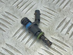 Паливна форсунка низького тиску 06E906031A Audi Q7 Audi A6, Audi A7, Audi A8, Audi Q7
