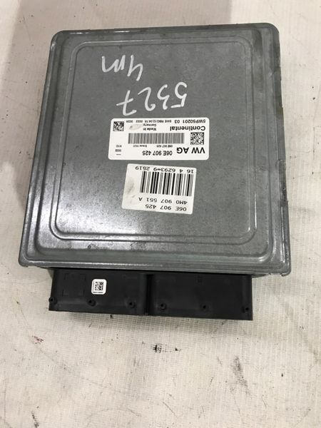 Блок керування двигуном 4M0907551A Audi Q7