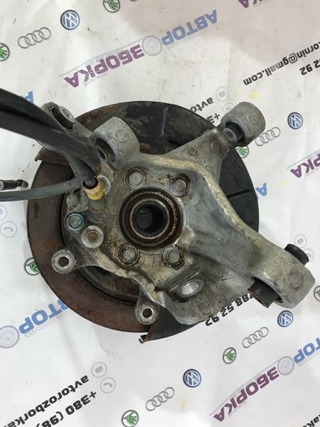 Поворотний кулак / цапфа 430194GA0A Infiniti Q50