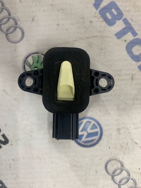 Датчик удару DS7T14C676AA Ford Fusion