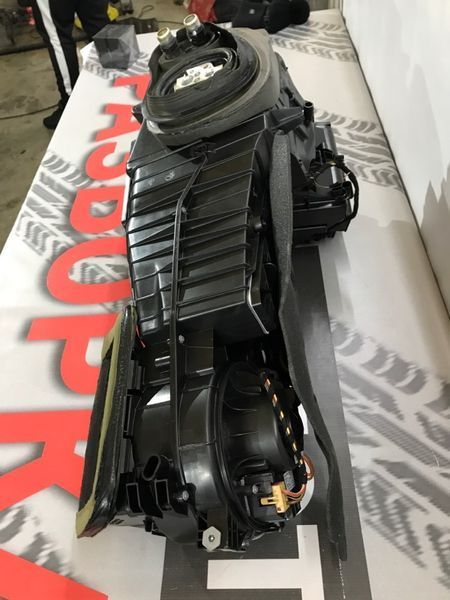 Корпус пічки в зборі Volkswagen CC