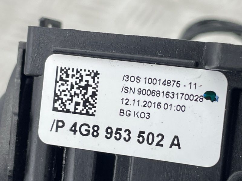Блок підкермових перемикачів 4G8953502A4PK Audi A6