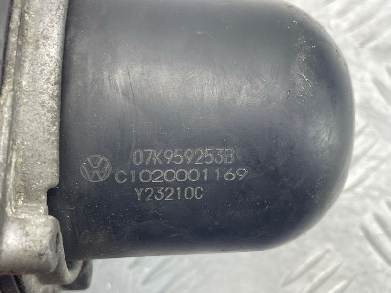 Насос вторинного повітря 07K959253B Audi Q7