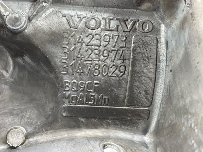 Кронштейн 31423973 Volvo XC60