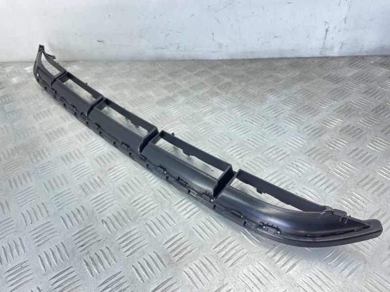 Решітка переднього бампера нижня s-line 4L0807683E01C Audi Q7