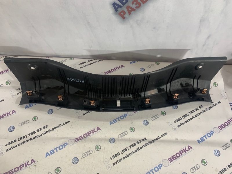 Накладка багажника DS73F406A64AEW Ford Fusion