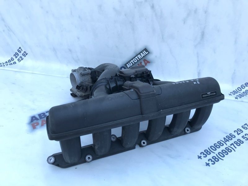 Коллектор впускной 30787772 Volvo XC60