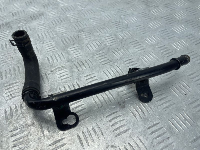 Трубопровід системи охолодження 7L0121065H Audi Q7