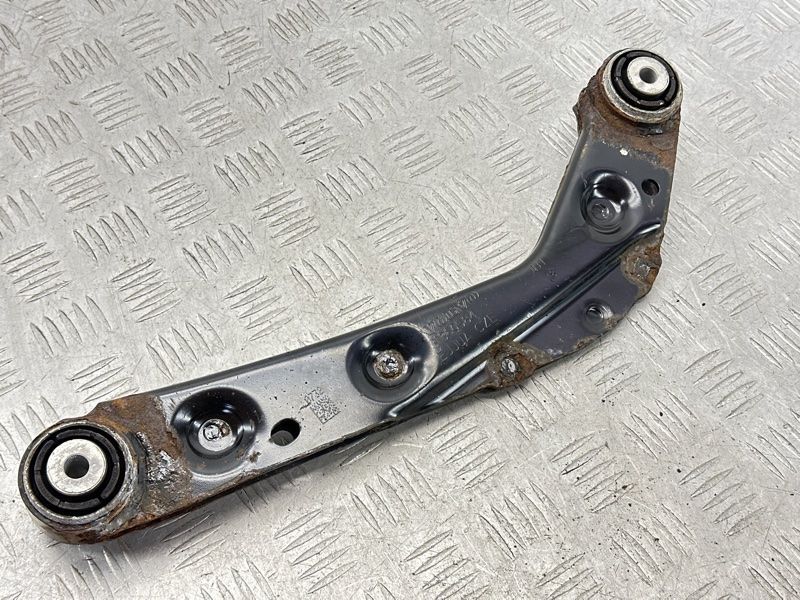 Рычаг задней подвески поперечный верхний 31360584 Volvo XC60
