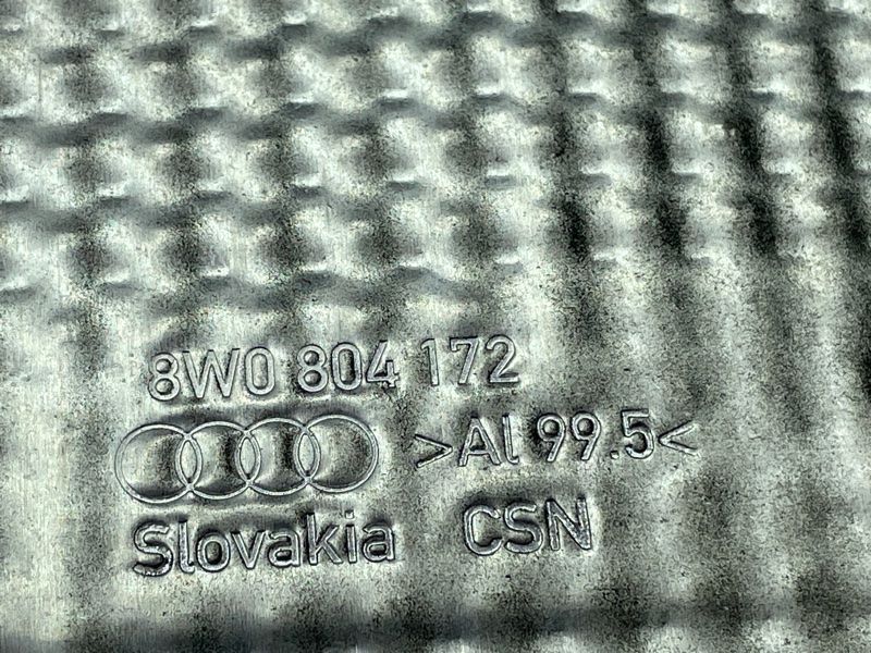 Теплозахисний екран 8W0804172 Audi A4