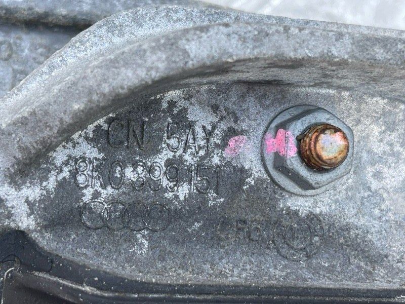 Опора / Подушка КП 8K0399151DB Audi Q5