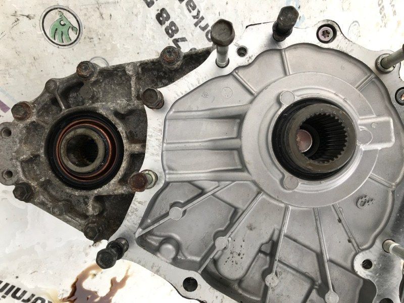 Роздаткова коробка 331004GA0A Infiniti Q50