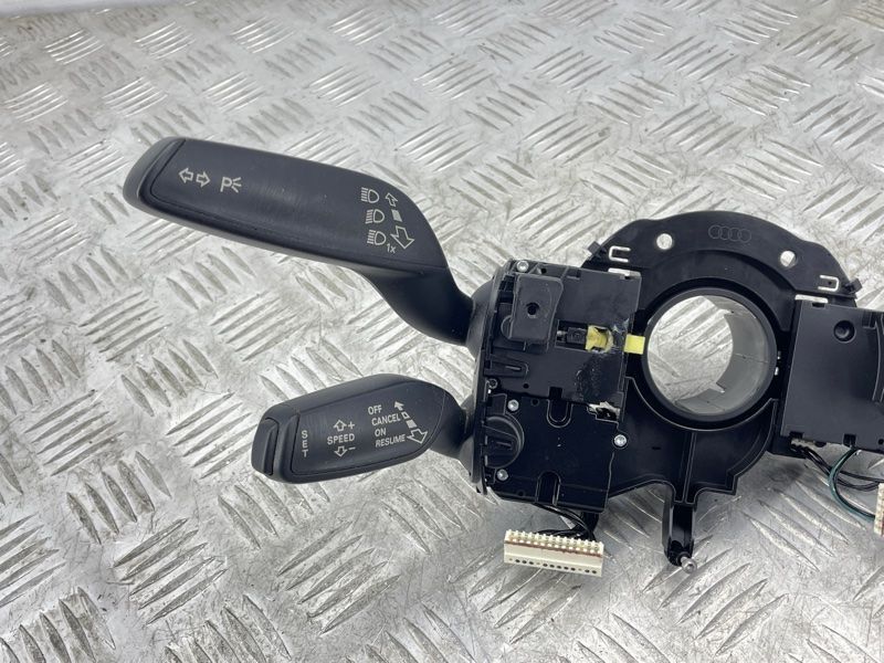 Блок підкермових перемикачів 4G8953502A4PK Audi A6
