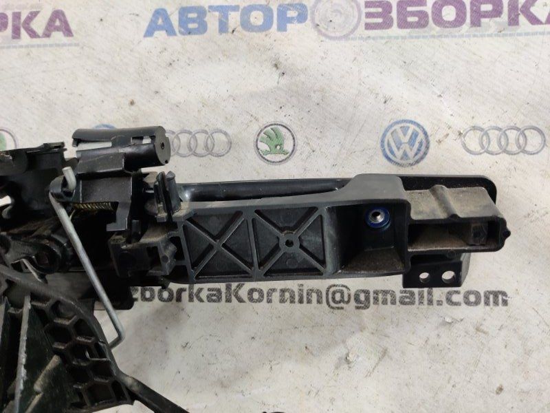 Ручка дверей зовнішня Ford Flex