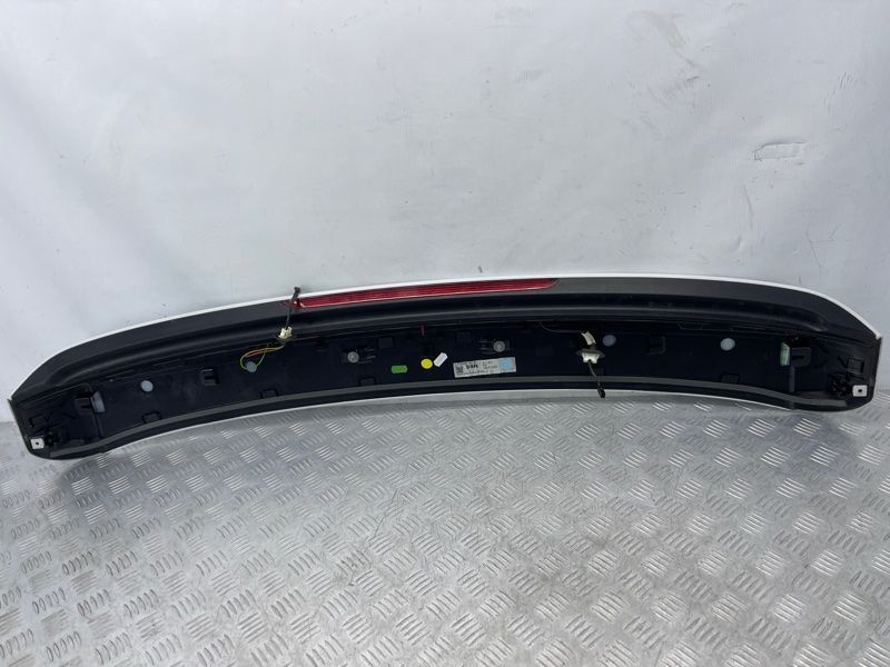 Спойлер багажника зі стоп-сигналом 8R0827933C Audi Q5
