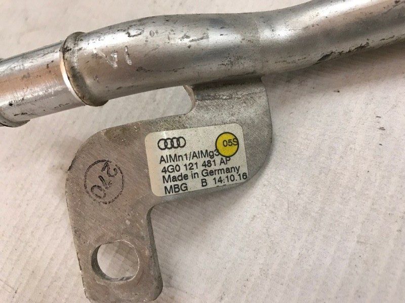Трубопровід системи охолодження 4G0121481AP Audi A6
