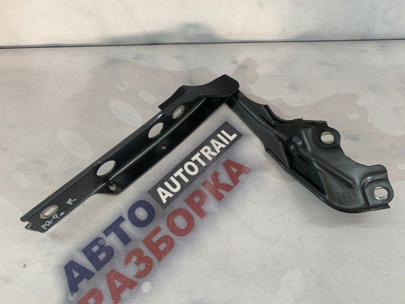 Петля капота 4G8823302E Audi A7