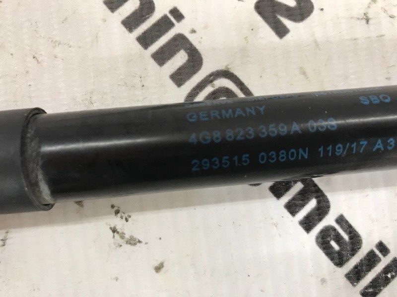 Газовий упор капота 4G8823359A Audi A6