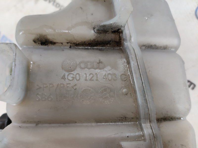 Розширювальний бачок 4G0121403G Audi A6 Audi A6, Audi A7, Audi RS7, Audi S6, Audi S7
