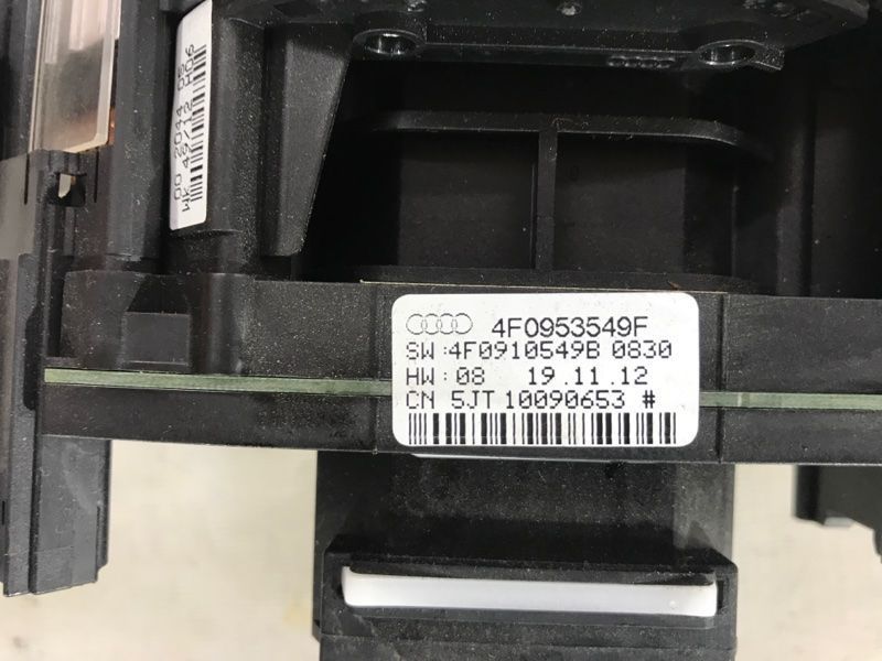 Блок підкермових перемикачів 4F0953549F Audi Q7