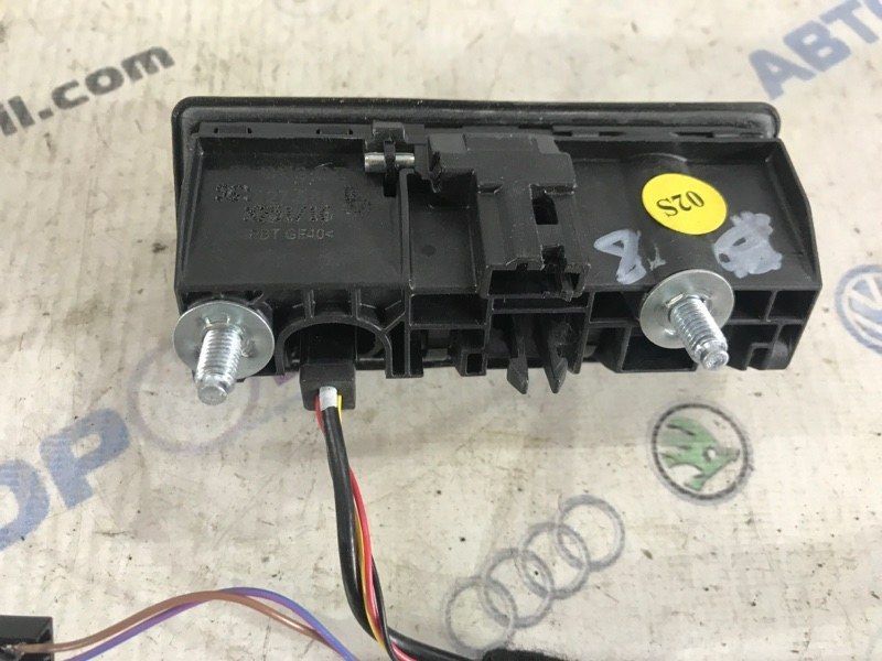 Камера заднього виду 561827566D Volkswagen Passat