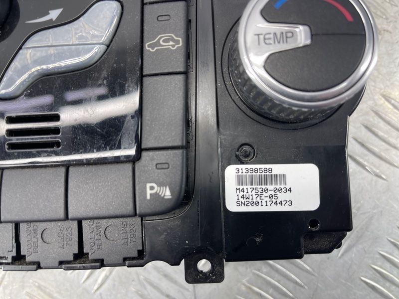 Панель керування клімат-контролем 31398588 Volvo XC60