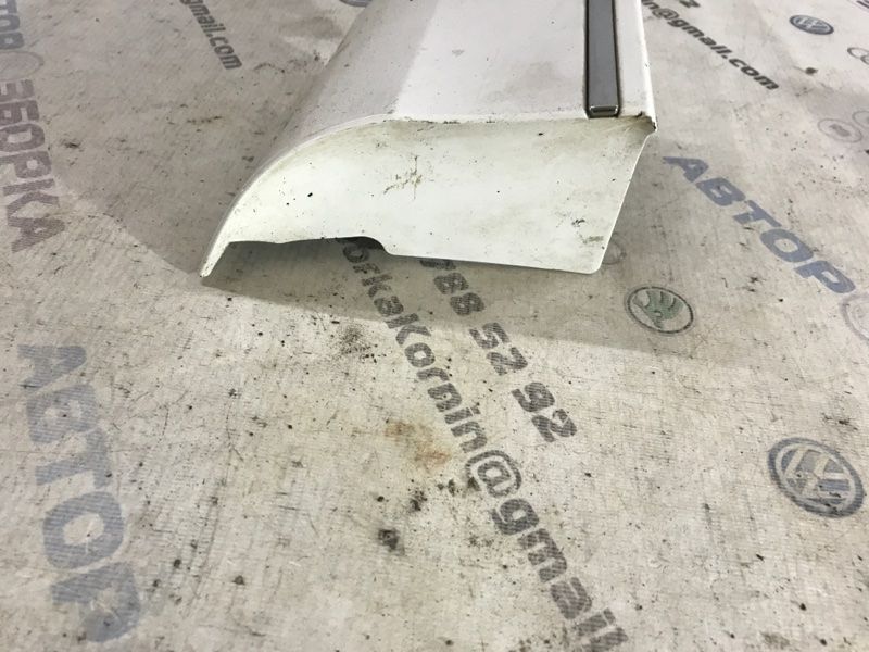 Накладка крыла 4L0854959J Audi Q7