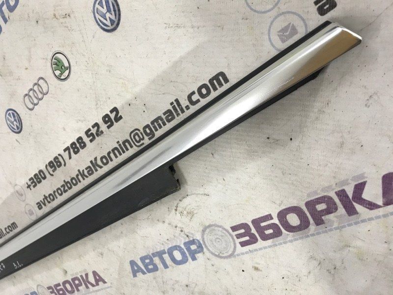 Уплотнитель двери с декоративной накладкой хром задний левый 4G08537632ZZ Audi A6 Audi A6, Audi S6