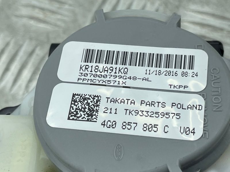 Ремінь безпеки сидіння 2-го ряду 4G0857805CV04 Audi A6