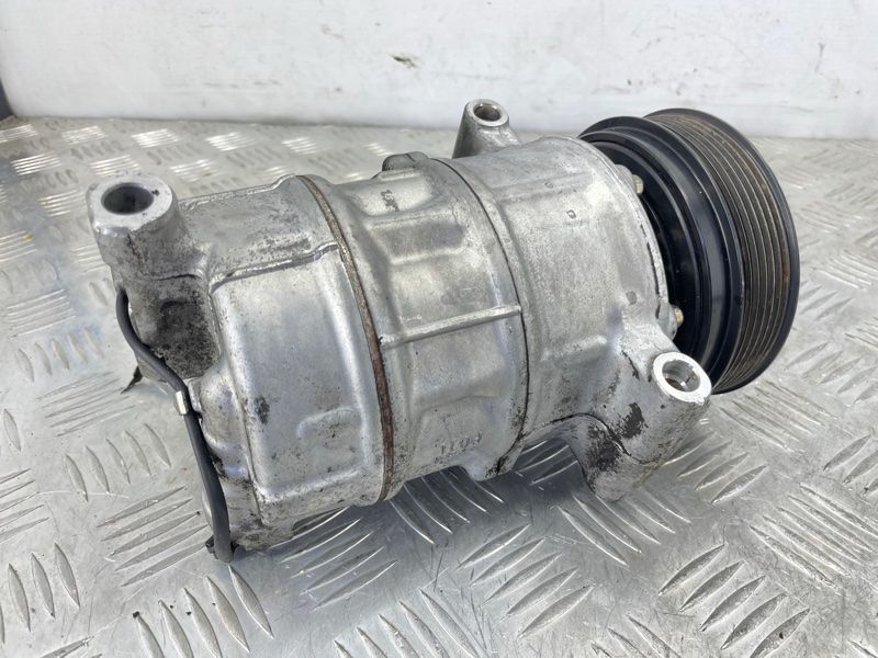 Компресор кондиціонера 31469967 Volvo XC90
