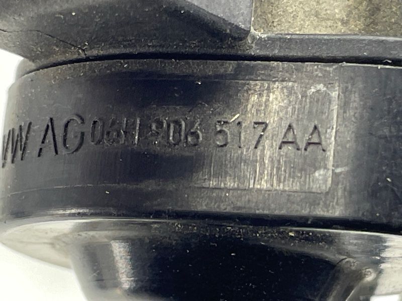 Клапан вентиляции топливного бака 06E133781K Audi A6