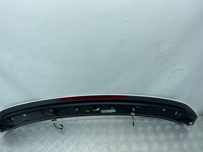 Спойлер багажника зі стоп-сигналом 8R0827933C Audi Q5