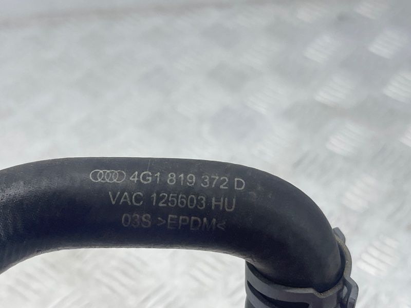 Шланг системи охолодження 4G1819372D Audi A6