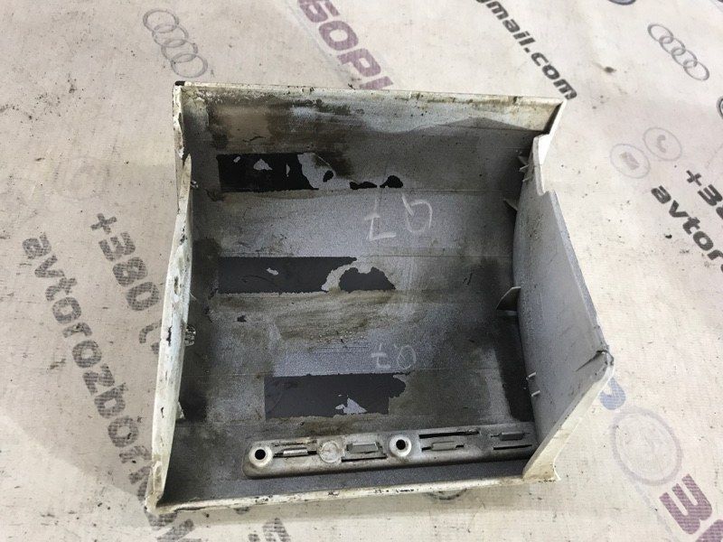 Накладка крыла 4L0854959J Audi Q7