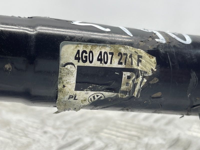 Привідний вал передній 4G0407271F Audi A6 Audi A6, Audi A7, Audi A8, Audi Q5, Audi RS7, Audi S6, Audi S7, Audi S8, Audi SQ5