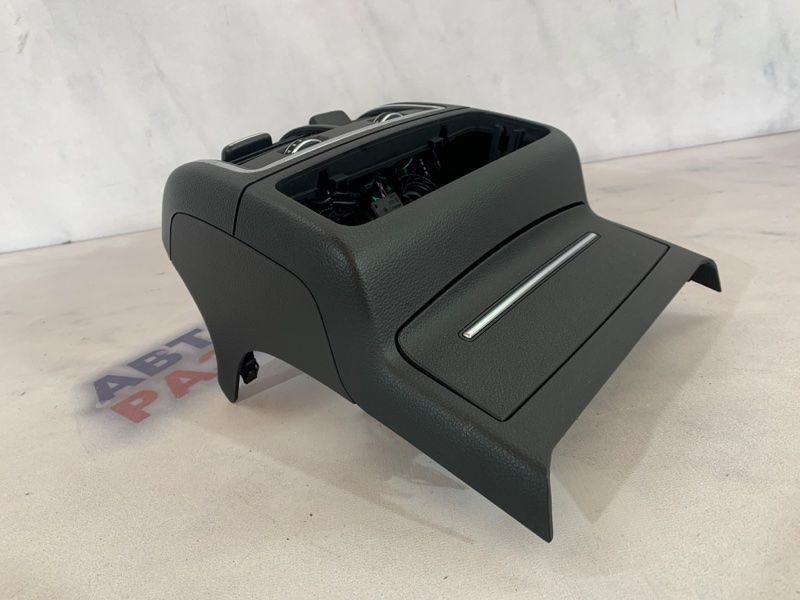 Накладка центральної консолі 4G0919565 Audi A7
