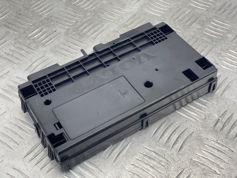 Модуль керування телефоном (VCM LTE) 31676872 Volvo XC90