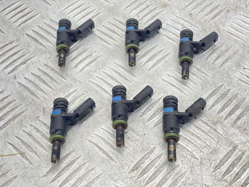 Паливна форсунка низького тиску 06E906031A Audi Q7 Audi A6, Audi A7, Audi A8, Audi Q7