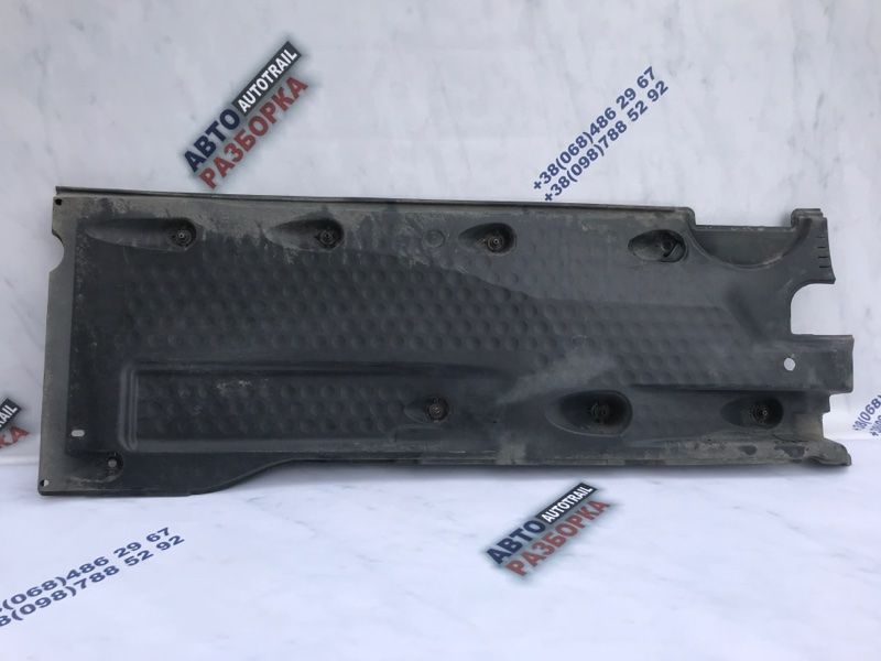 Облицювання днища 5N0825202 Volkswagen Tiguan