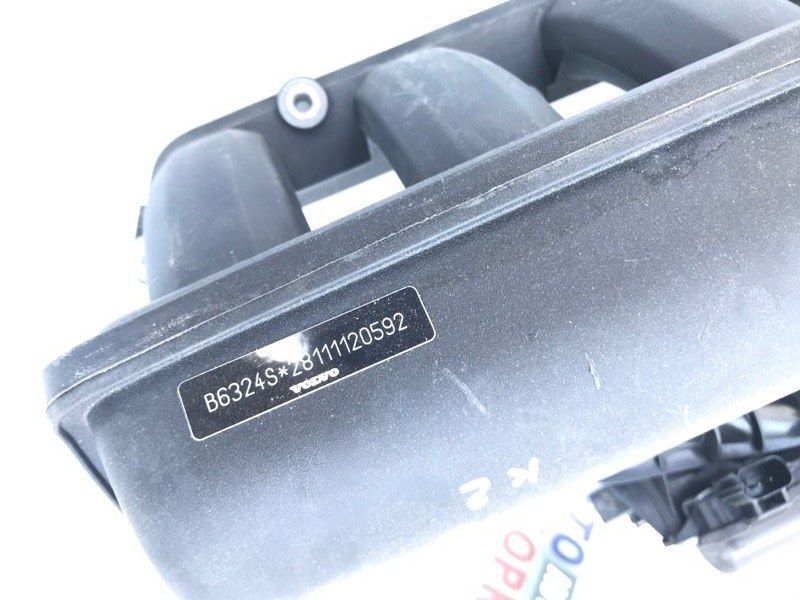 Коллектор впускной 30787772 Volvo XC60