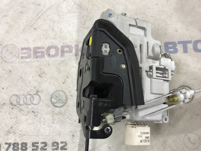 Замок дверей 3C4839015C Audi Q7