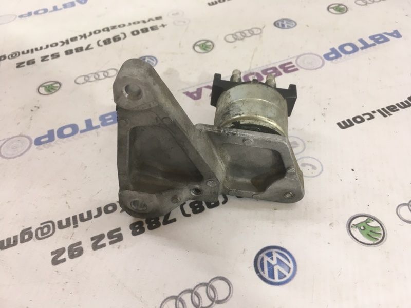 Блок реле 251154GD0A Infiniti Q50