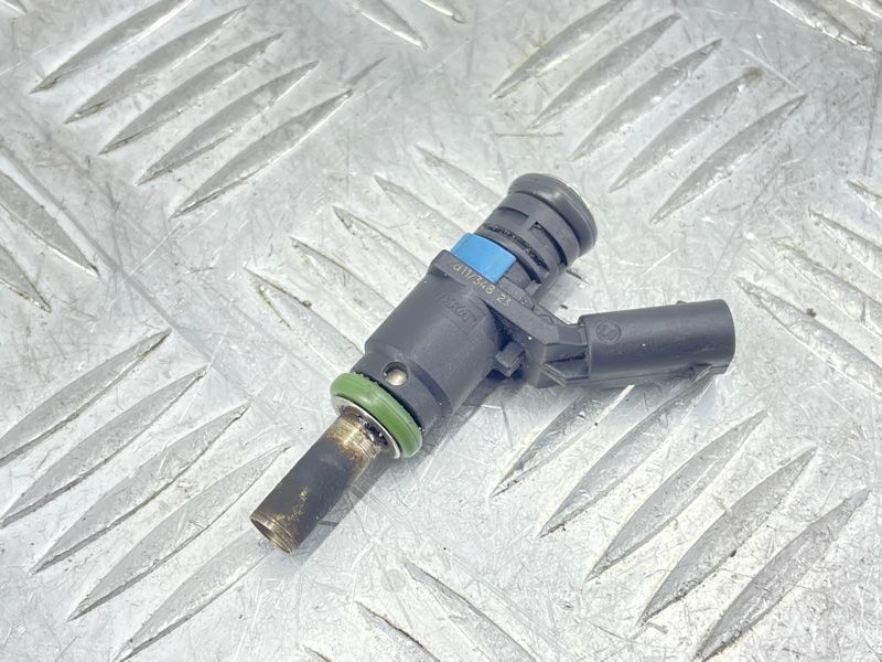 Паливна форсунка низького тиску 06E906031 Audi Q7 Audi A6, Audi A7, Audi A8, Audi Q7