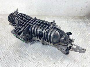 Колектор впускний 31431777 Volvo XC90