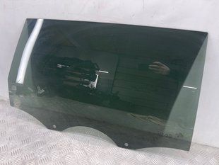 Стекло двери 4L0845206A Audi Q7