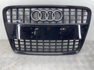 Решітка радіатора 4L0853651H Audi Q7