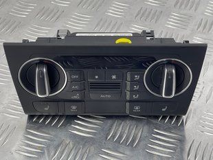 Панель управления климат-контролем 8U0820043G Audi Q3